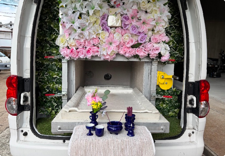 04 CREMATION CAR FOR PET